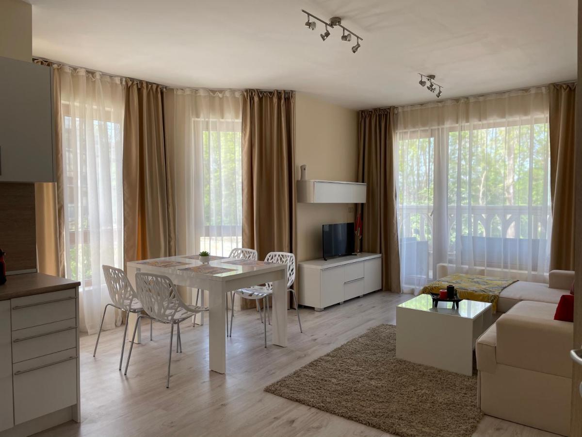 Deluxe Apartment Varna South Bay Beach Residence Exteriör bild