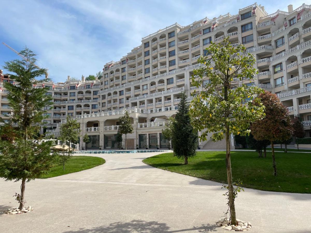 Deluxe Apartment Varna South Bay Beach Residence Exteriör bild