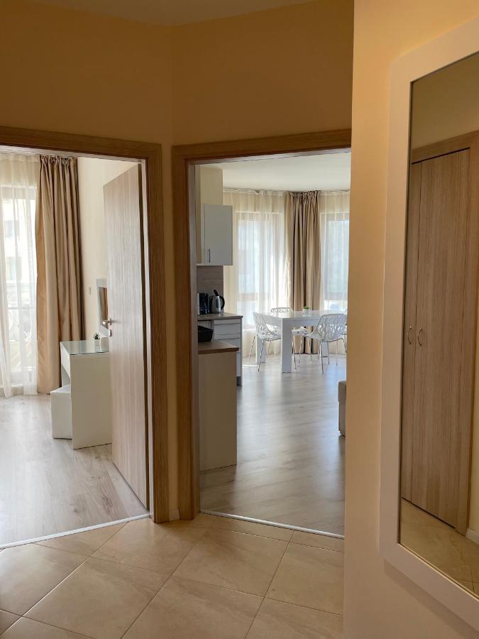 Deluxe Apartment Varna South Bay Beach Residence Exteriör bild